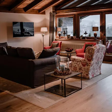 Reith Apartment *